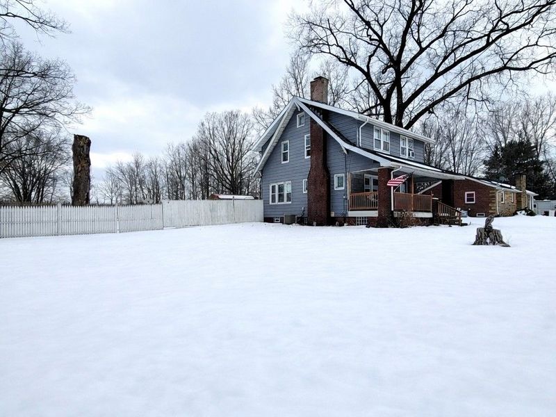 2407 Southway Street SW, Massillon, OH 44646 Photo 3