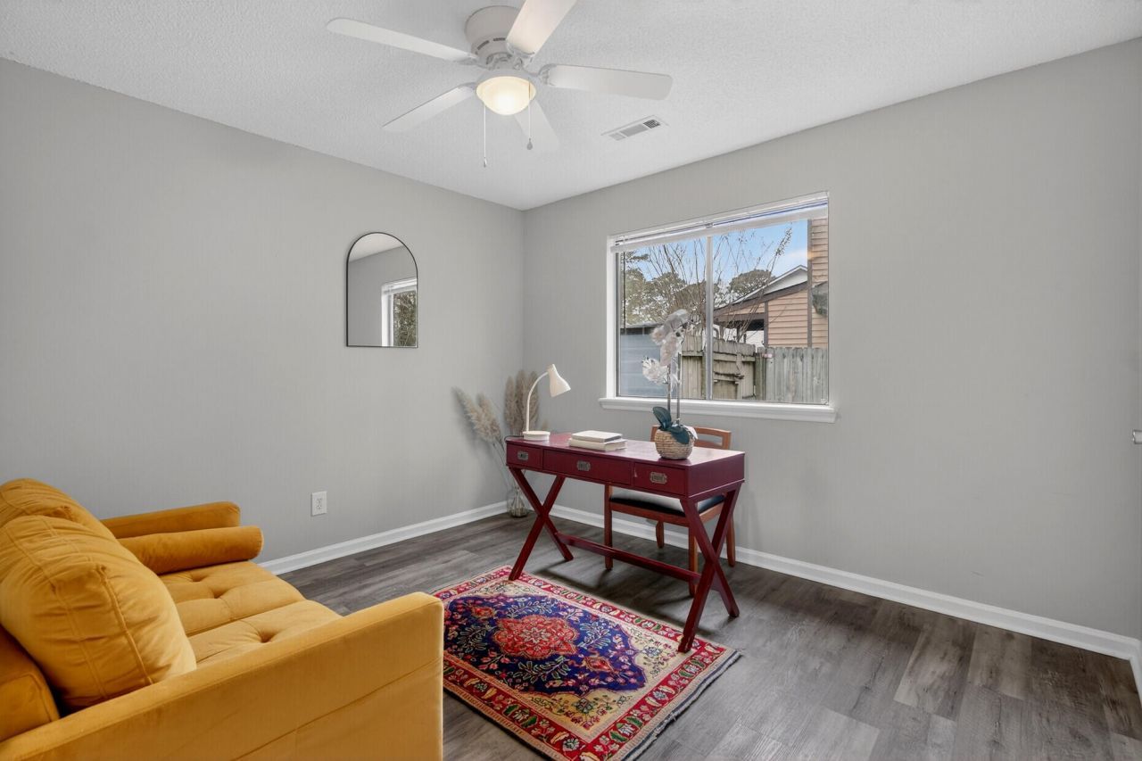 105 Traders Station Road Photo 22