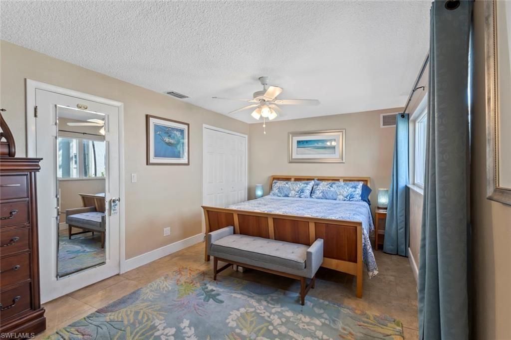 1754 Beach Pkwy, Cape Coral, FL 33904 Photo