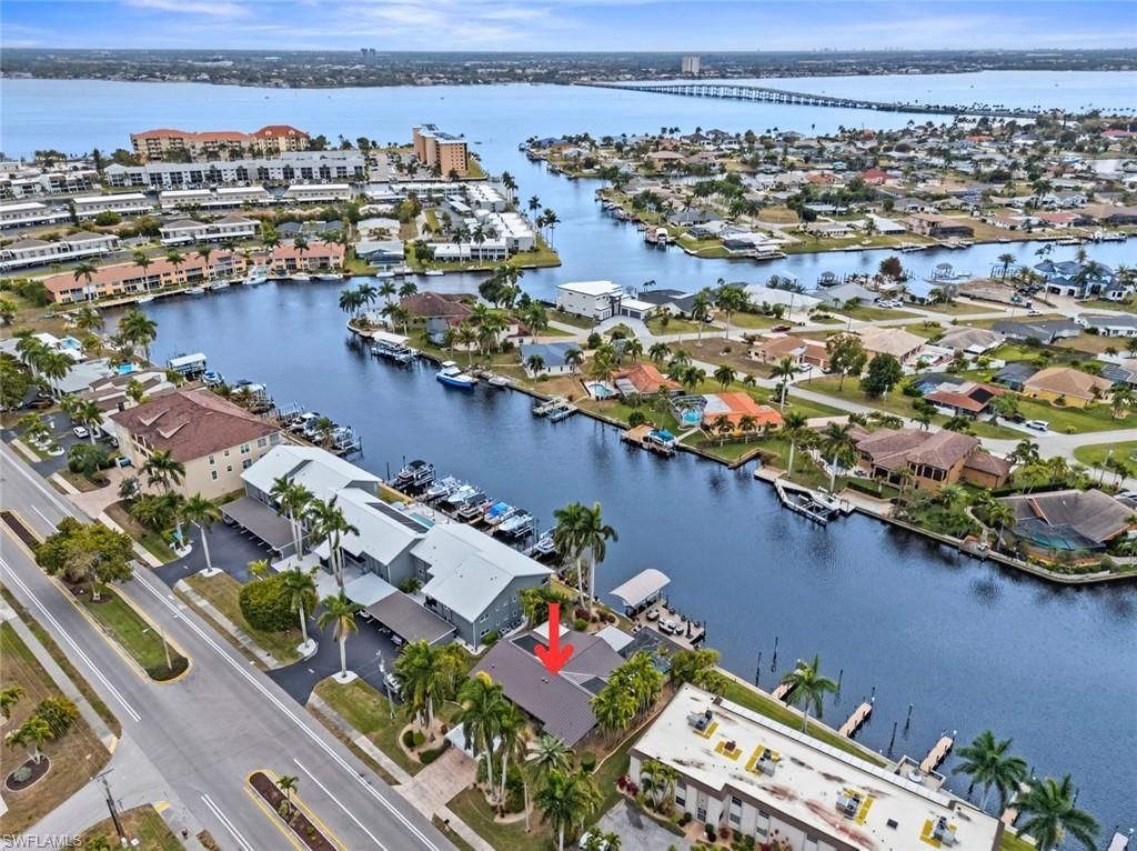 1754 Beach Pkwy, Cape Coral, FL 33904 Photo