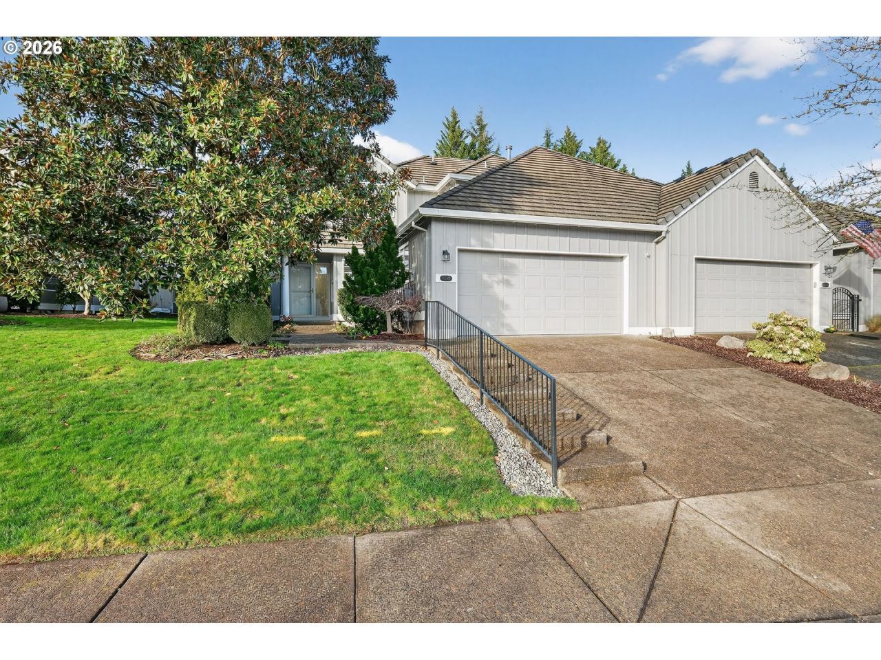 15347 NW Aberdeen Dr, Portland, OR 97229 Main Photo
