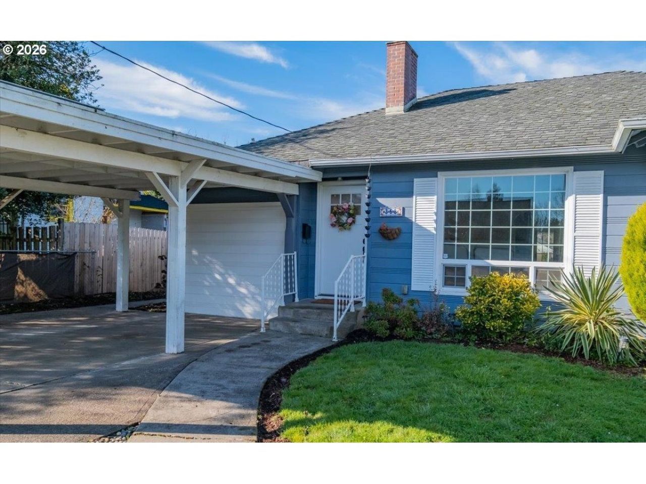 368 S 6th St, Independence, OR 97351 Main Photo