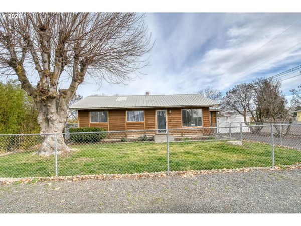 688 SW CEDAR ST, Pilot Rock, OR 97868