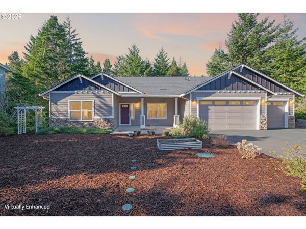 5030 HECETA PARK WAY, Florence, OR 97439