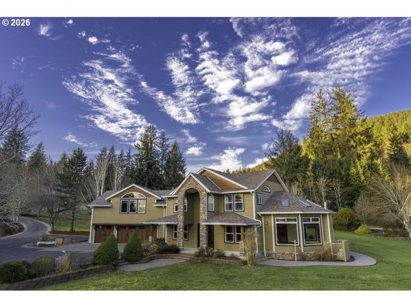 4055 WESTWOOD DR, Tillamook, OR 97141