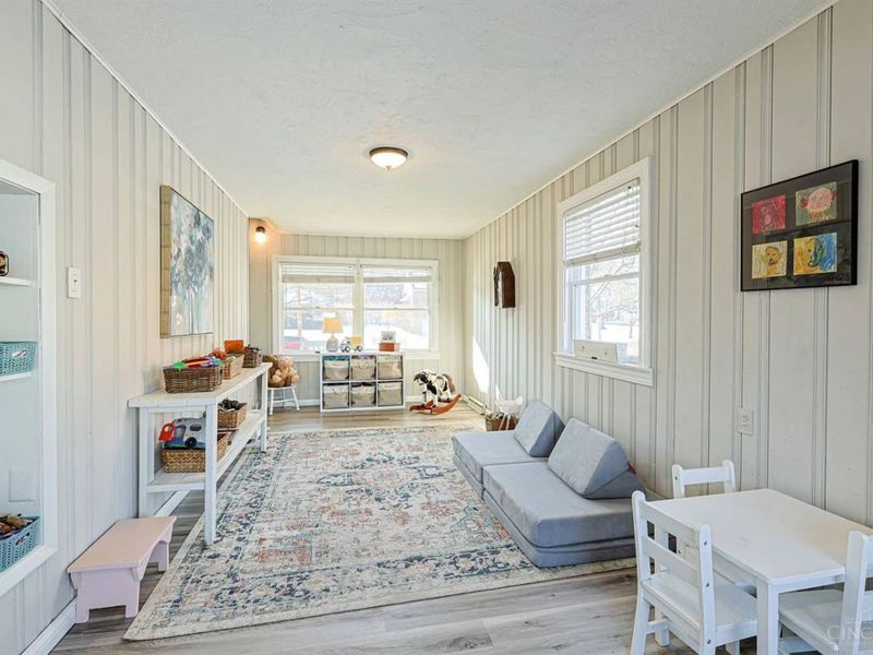 342 Durrell Avenue, Wyoming, OH 45215 Photo 11