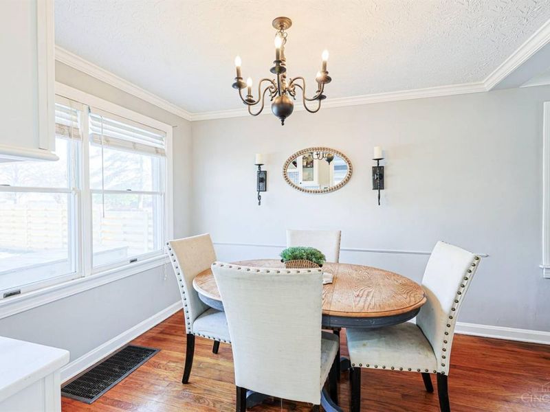 342 Durrell Avenue, Wyoming, OH 45215 Photo 18