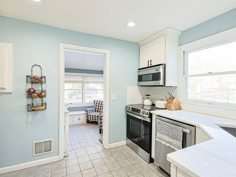 342 Durrell Avenue, Wyoming, OH 45215 Photo 22