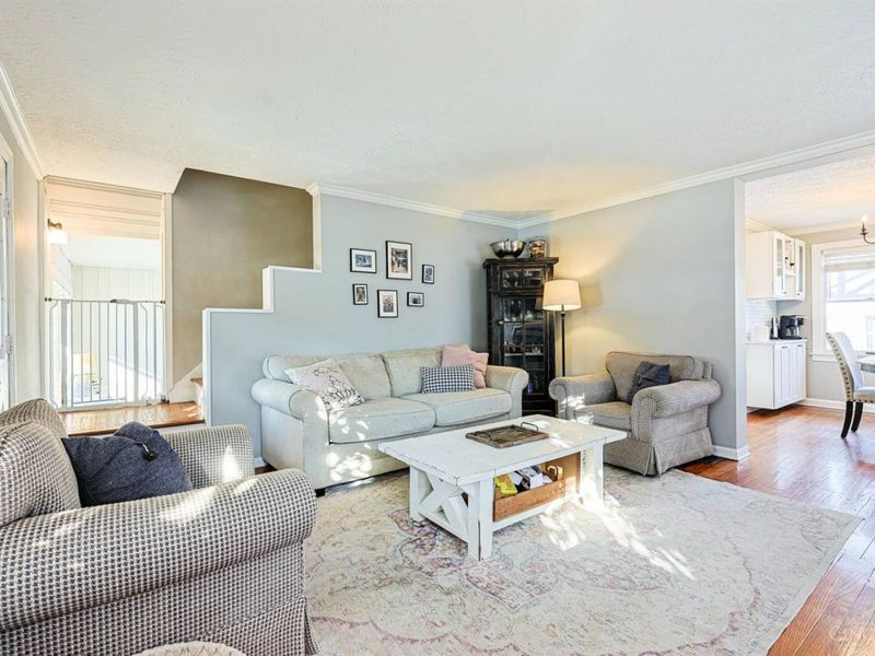 342 Durrell Avenue, Wyoming, OH 45215 Photo 8