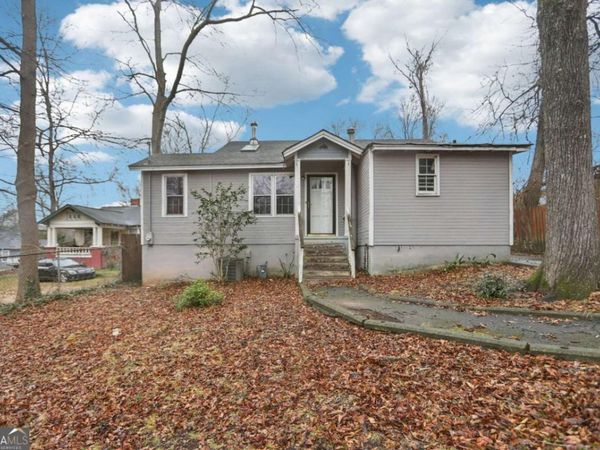 225 Walthall Avenue SE, Marietta, GA 30060