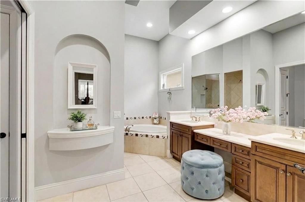10630 Via Milano Dr, Fort Myers, FL 33913 Photo