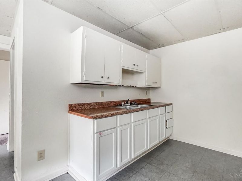 1900 State Avenue, Cincinnati, OH 45204 Photo 8