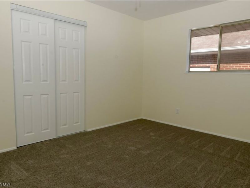 390 Lynne Drive, Sheffield Village, OH 44054 Photo 16