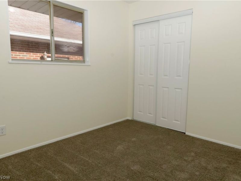 390 Lynne Drive, Sheffield Village, OH 44054 Photo 18