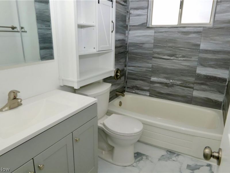 390 Lynne Drive, Sheffield Village, OH 44054 Photo 20