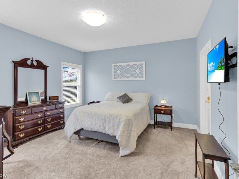 9937 Southwyck Avenue NW, North Canton, OH 44720 Photo 16