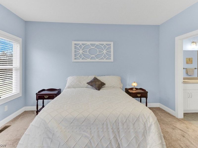 9937 Southwyck Avenue NW, North Canton, OH 44720 Photo 17