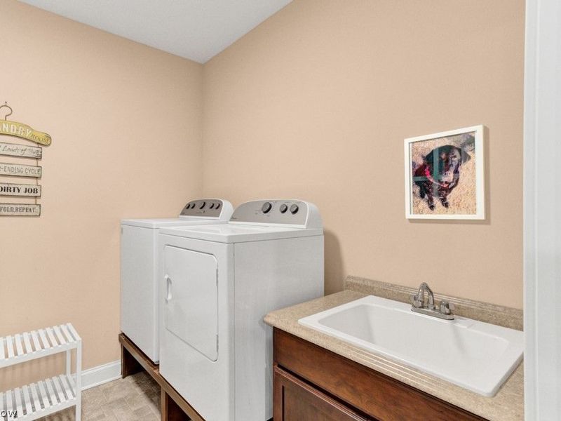 9937 Southwyck Avenue NW, North Canton, OH 44720 Photo 27