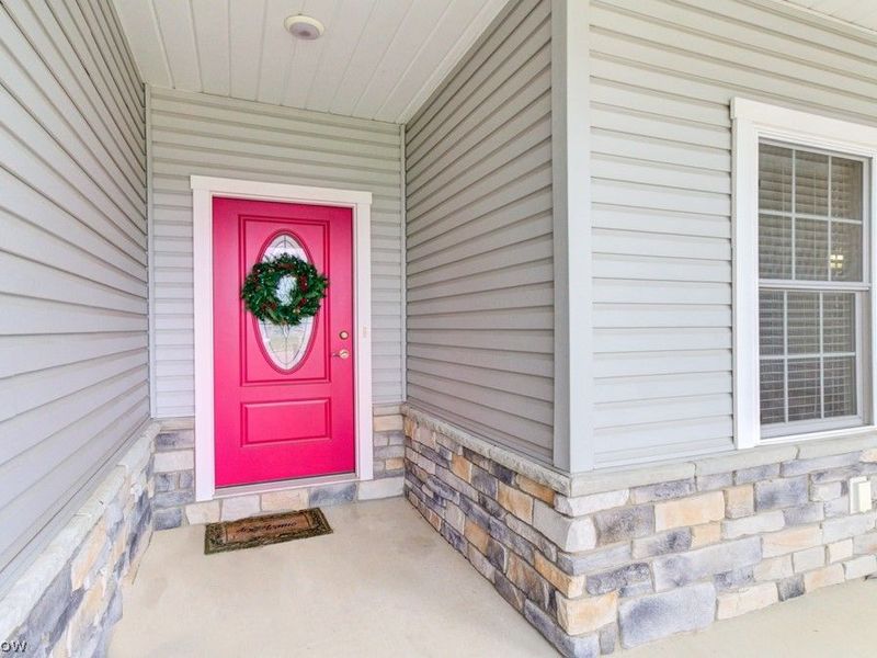 9937 Southwyck Avenue NW, North Canton, OH 44720 Photo 3