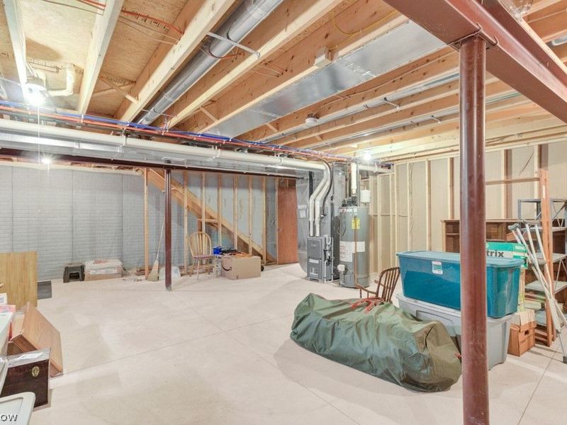 9937 Southwyck Avenue NW, North Canton, OH 44720 Photo 32