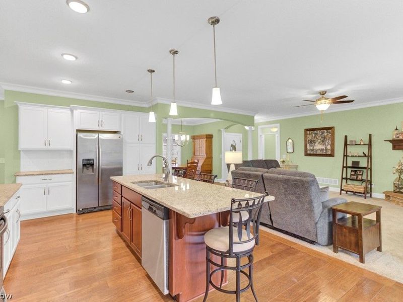 9937 Southwyck Avenue NW, North Canton, OH 44720 Photo 8