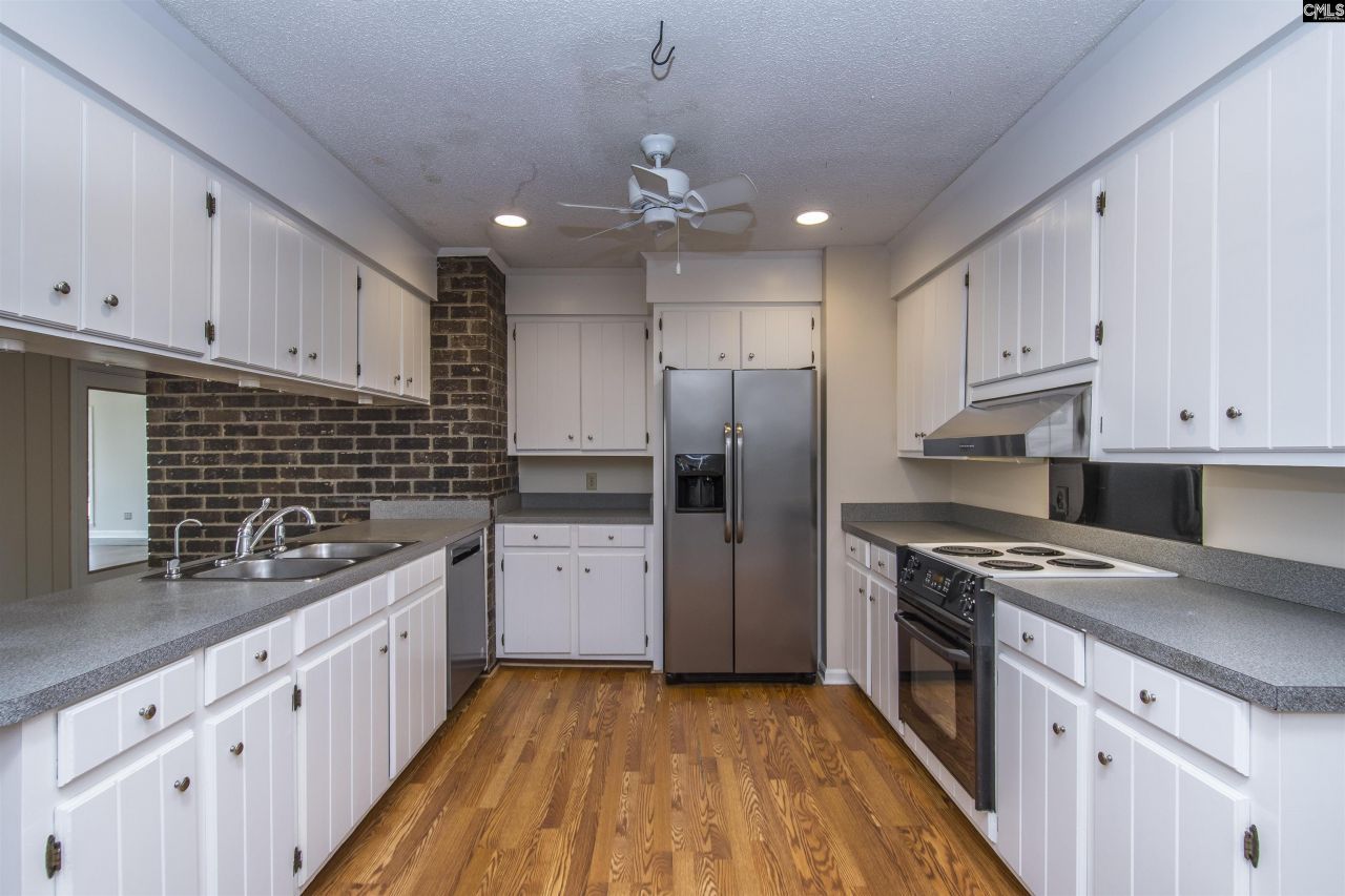 1304 Country Squire Drive Photo 10