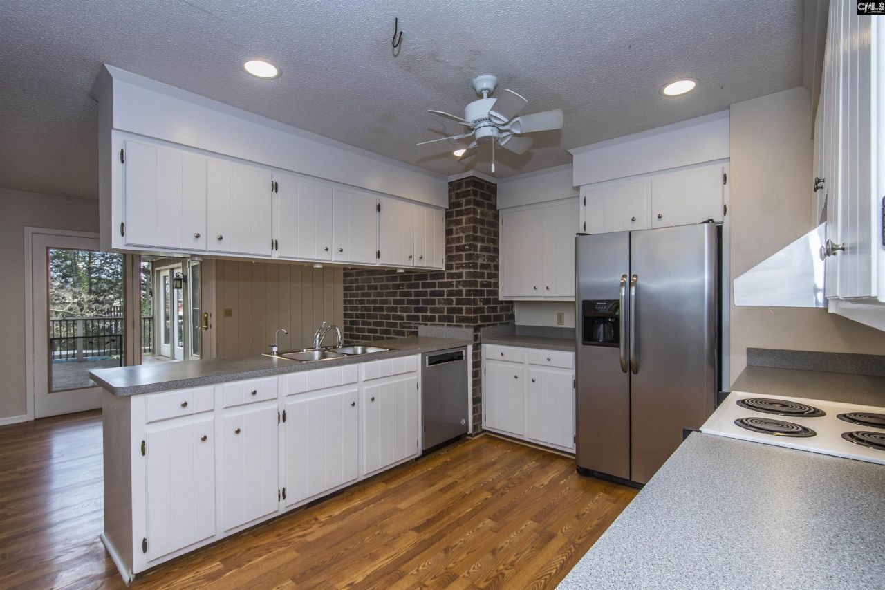 1304 Country Squire Drive Photo 9