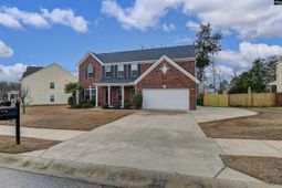 210 Hearthwood Circle  photo 4