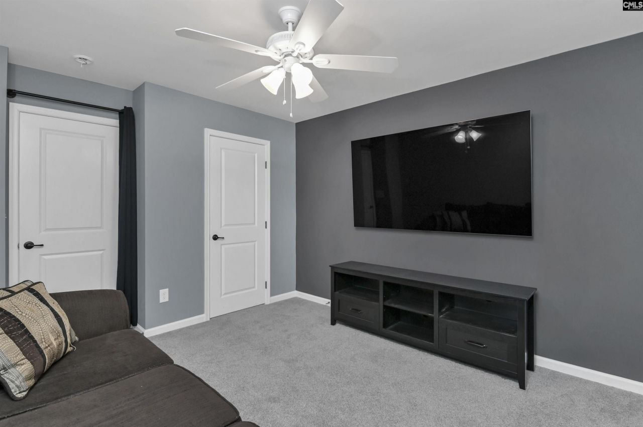 210 Hearthwood Circle  Photo 37