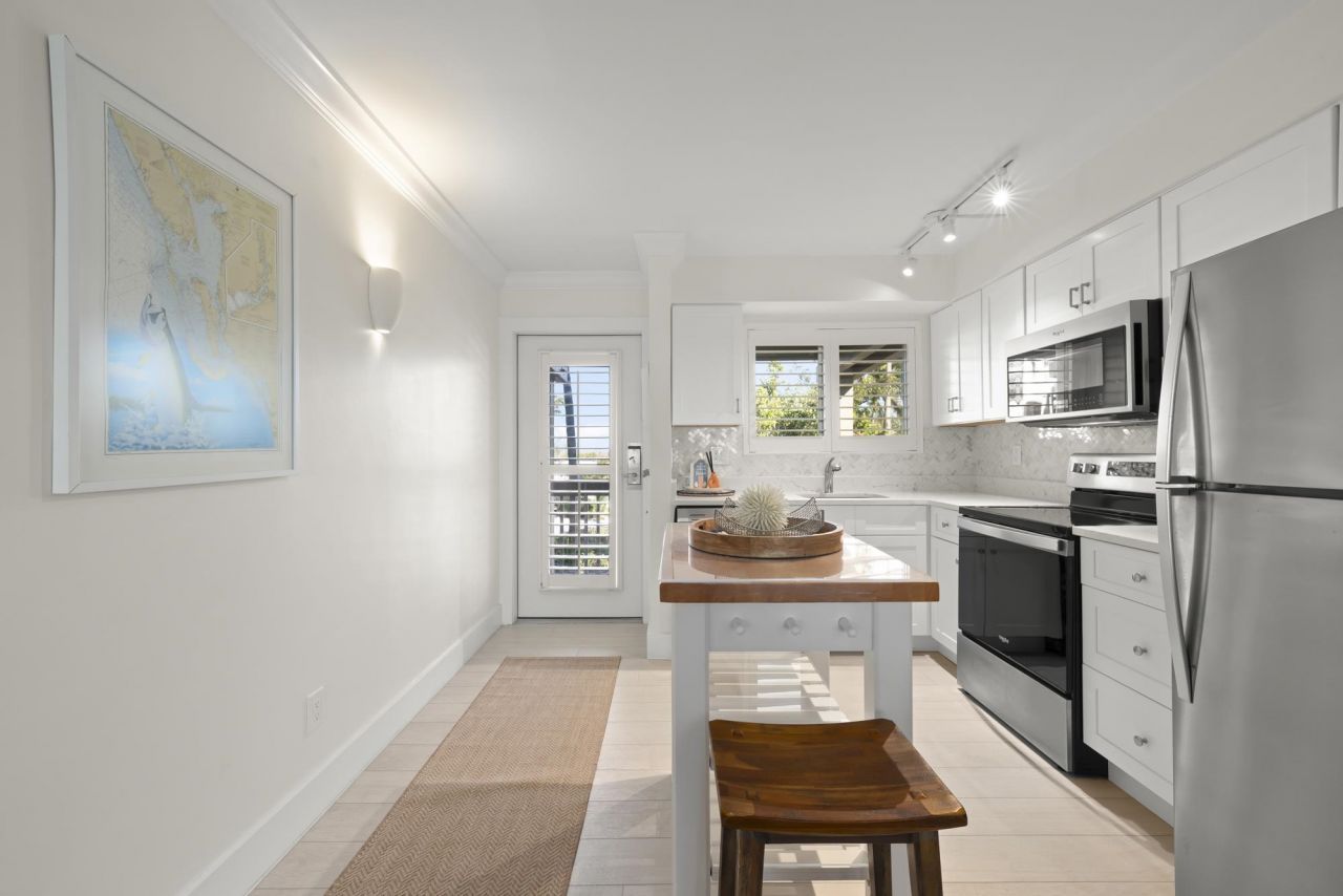 601 Marina Villas, Unit 601, Captiva, FL 33924 Photo