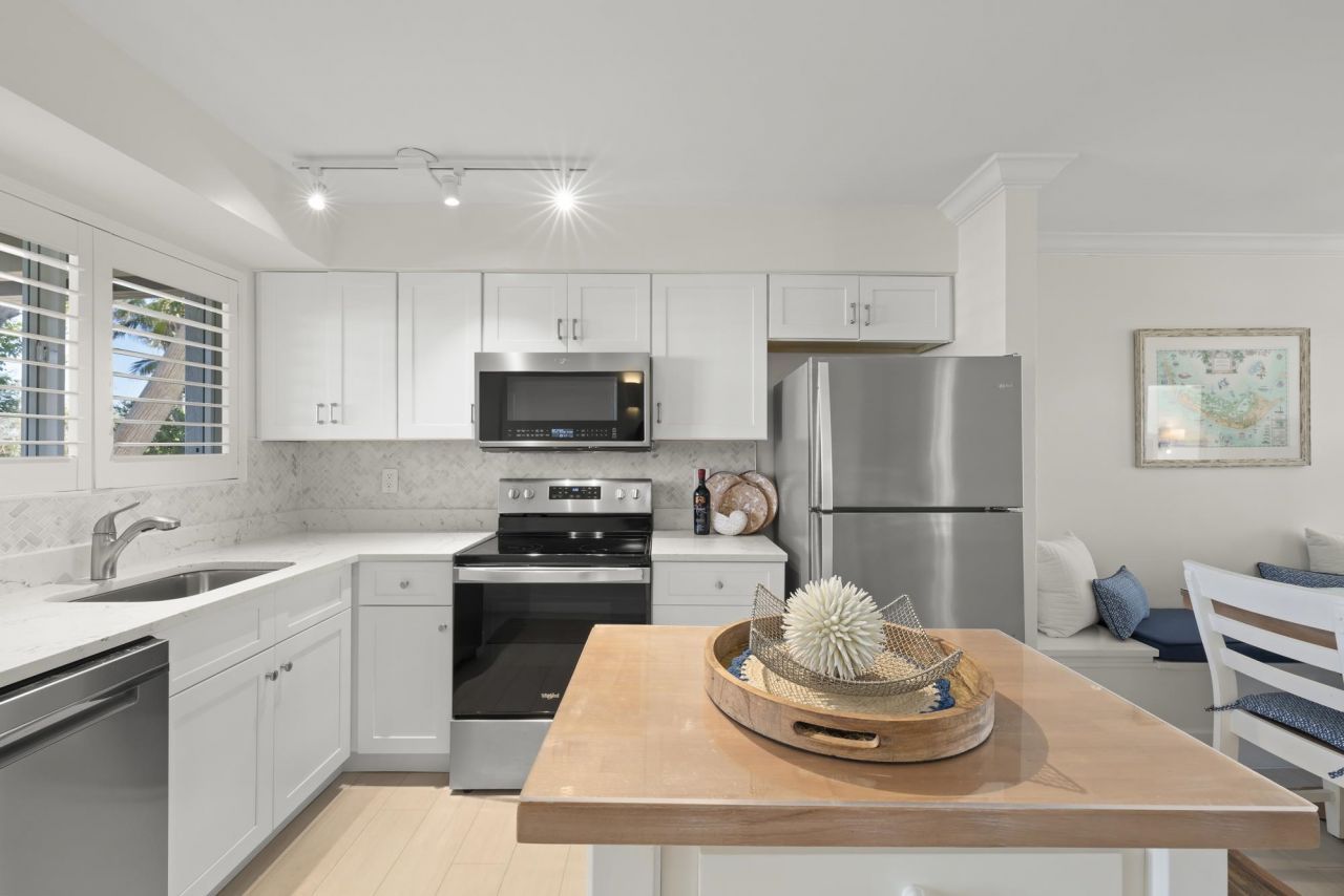 601 Marina Villas, Unit 601, Captiva, FL 33924 Photo