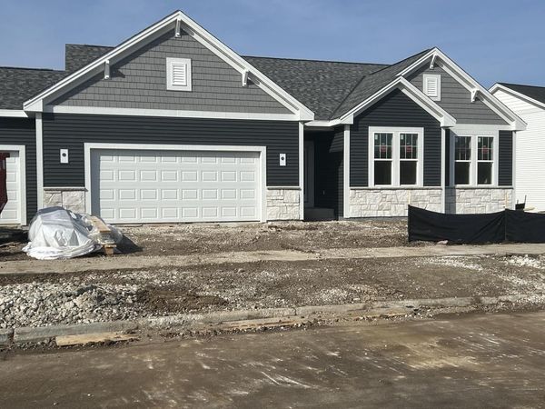 9561 Sophia COURT, Franklin, WI 53132
