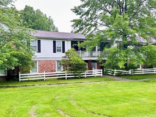 24 Washington Square, Unit 15, Euclid, OH 44143