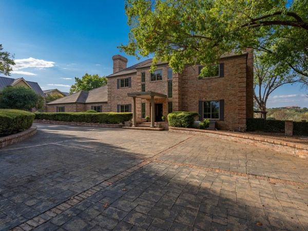 27030 Masters PKWY, Spicewood, TX 78669