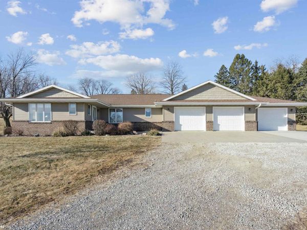 700 Highway T38 S, Lynnville, IA 50153