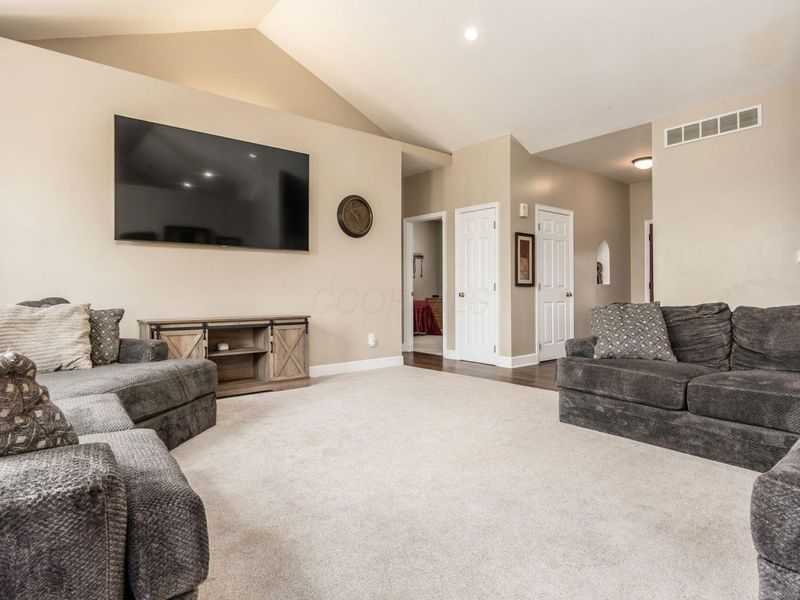 6000 US Highway 42, Ostrander, OH 43061 Photo 10