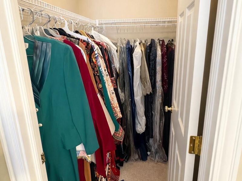 6201 Lampton Pond Drive , Hilliard, OH 43026 Photo 28