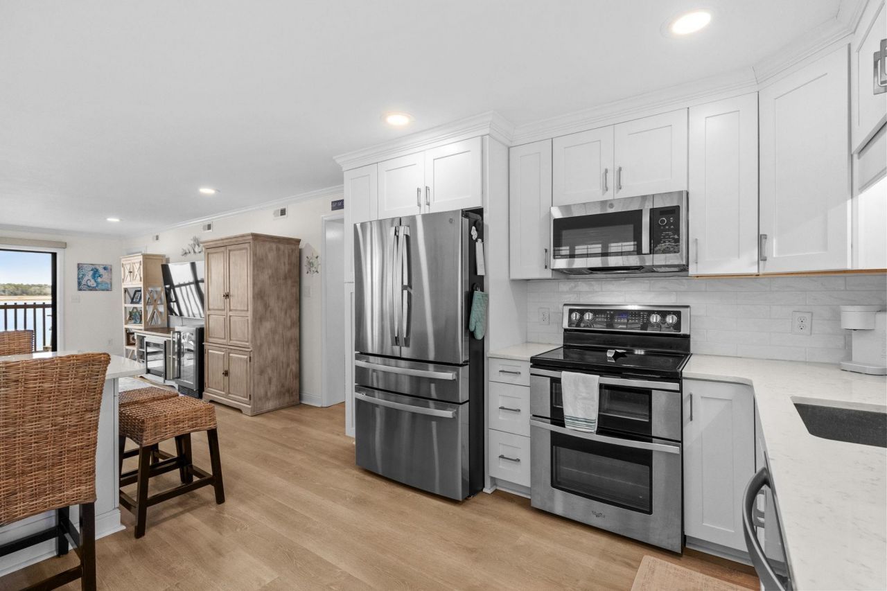 6309 N Ocean Boulevard W  Photo 10