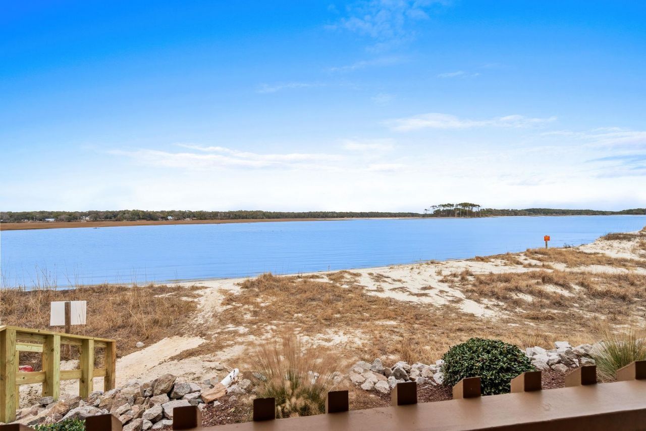 6309 N Ocean Boulevard W  Photo 20