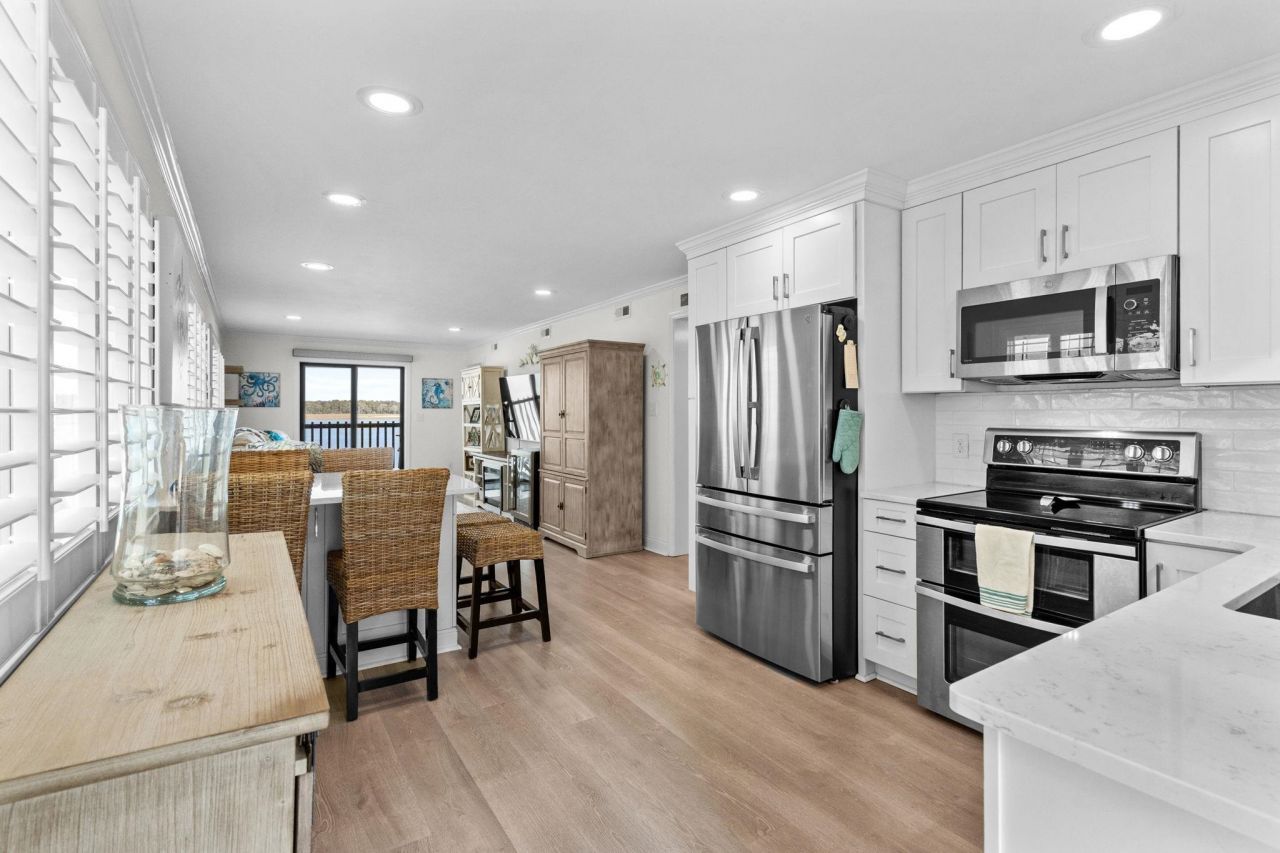 6309 N Ocean Boulevard W  Photo 4