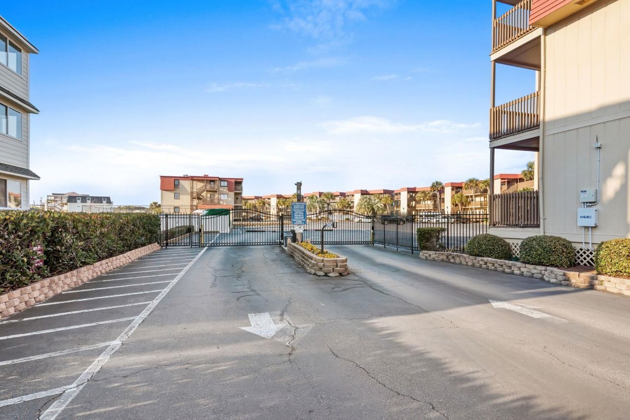 6309 N Ocean Boulevard W  Photo 40