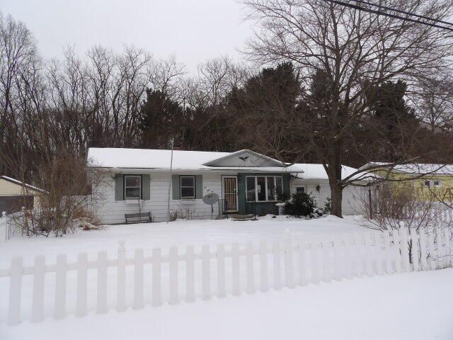 145 Eastwood Drive, Battle Creek, MI 49017 Main Photo