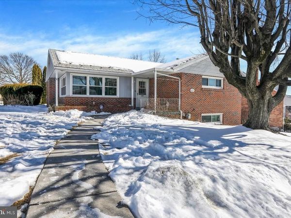 629 LAWRENCE AVENUE, READING, PA 19609