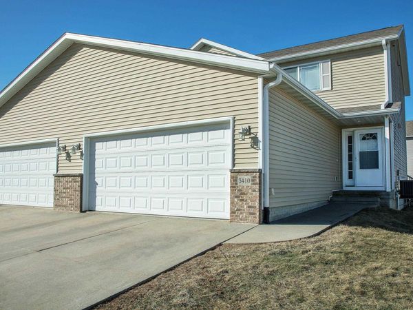 3410 Governor Court, Waterloo, IA 50702