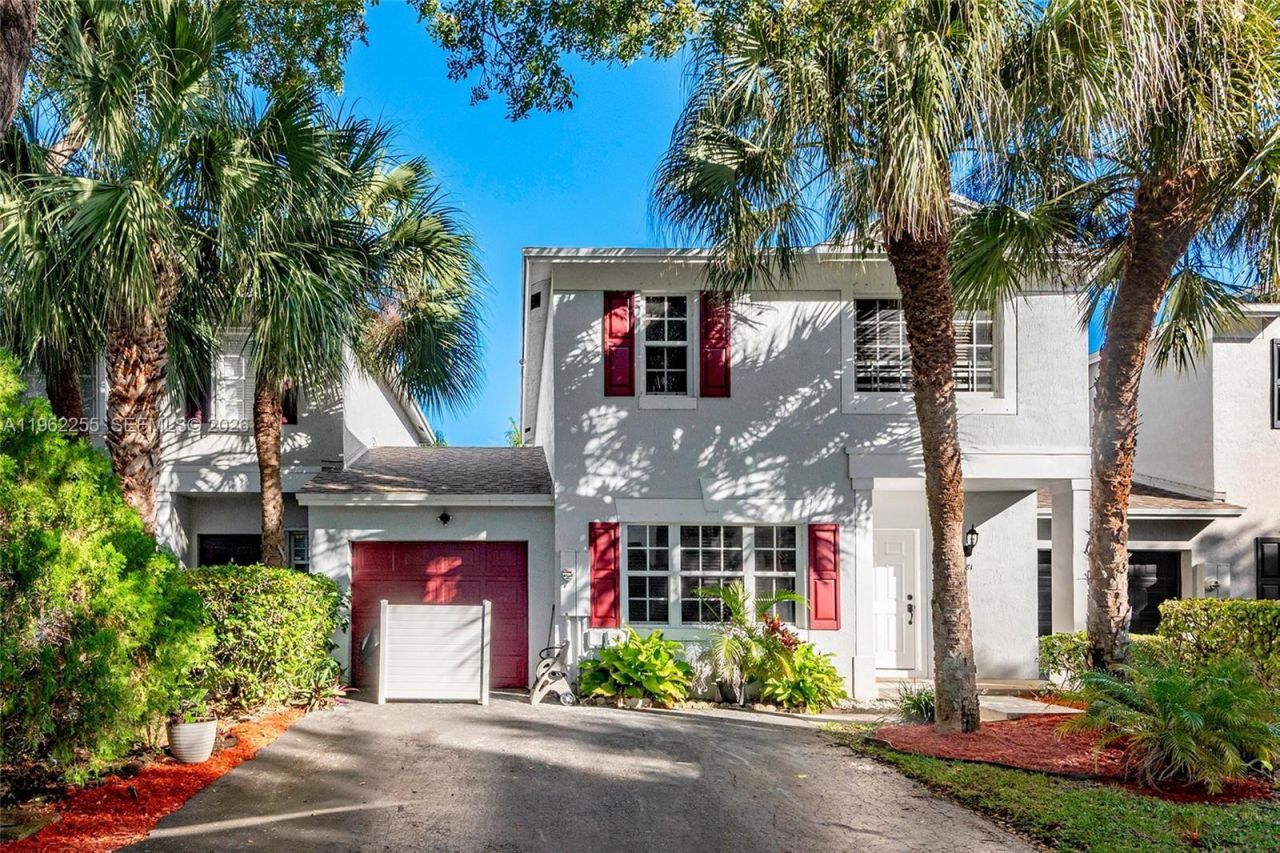 9481 Stanley Ln, Unit 9481, Tamarac, FL 33321 Photo