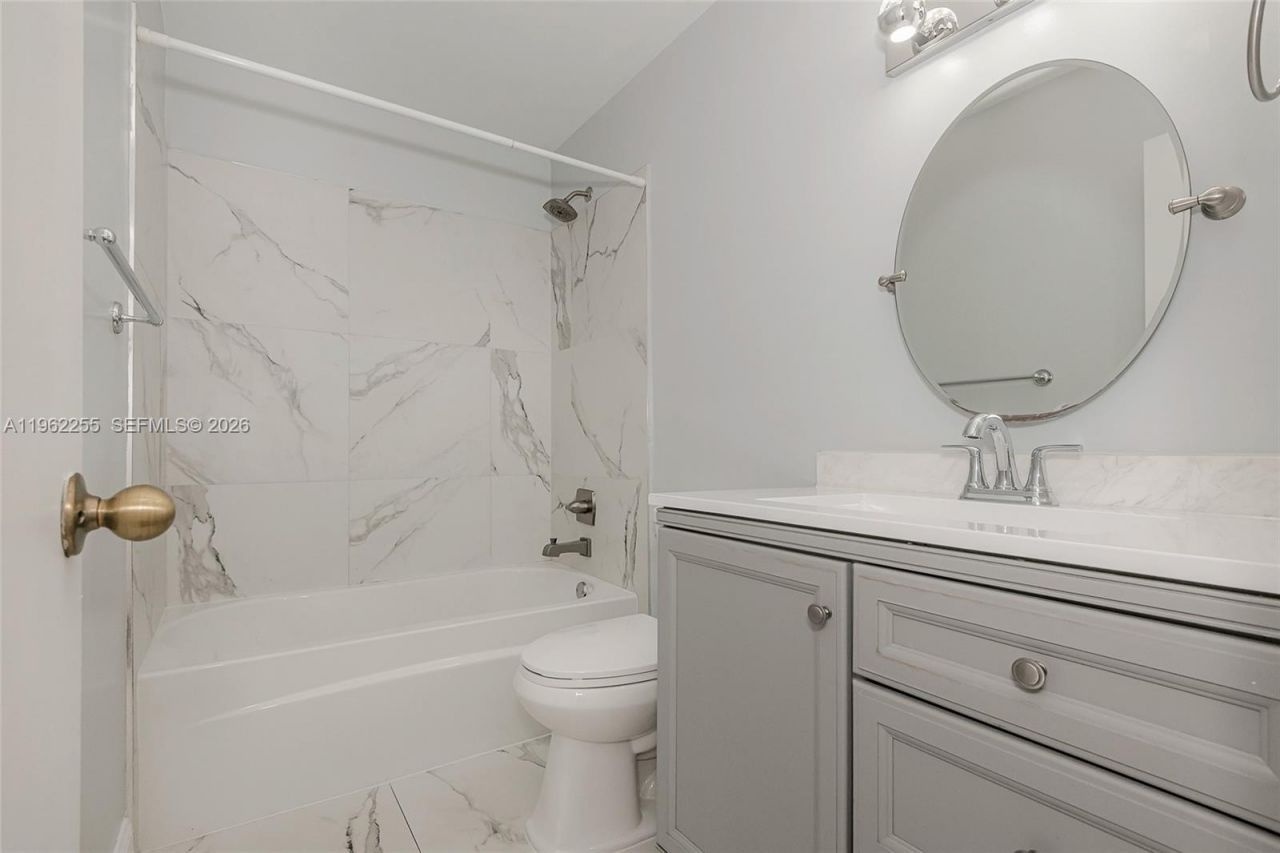 9481 Stanley Ln, Unit 9481, Tamarac, FL 33321 Photo