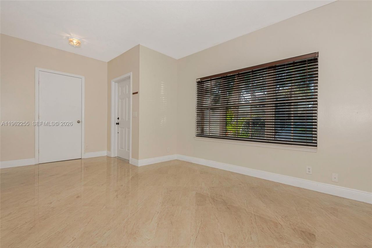 9481 Stanley Ln, Unit 9481, Tamarac, FL 33321 Photo