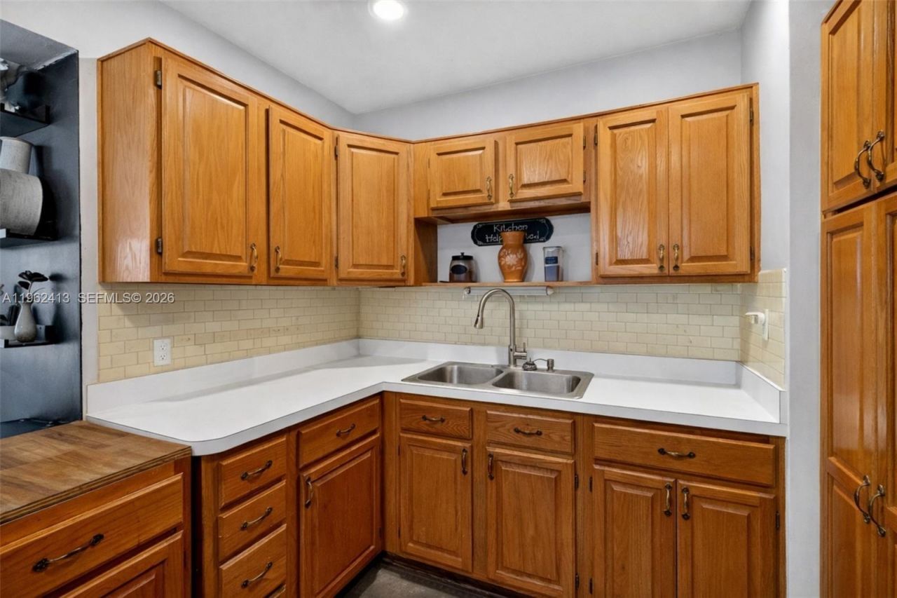 1630 NW 10th St, Homestead, FL 33030 Photo