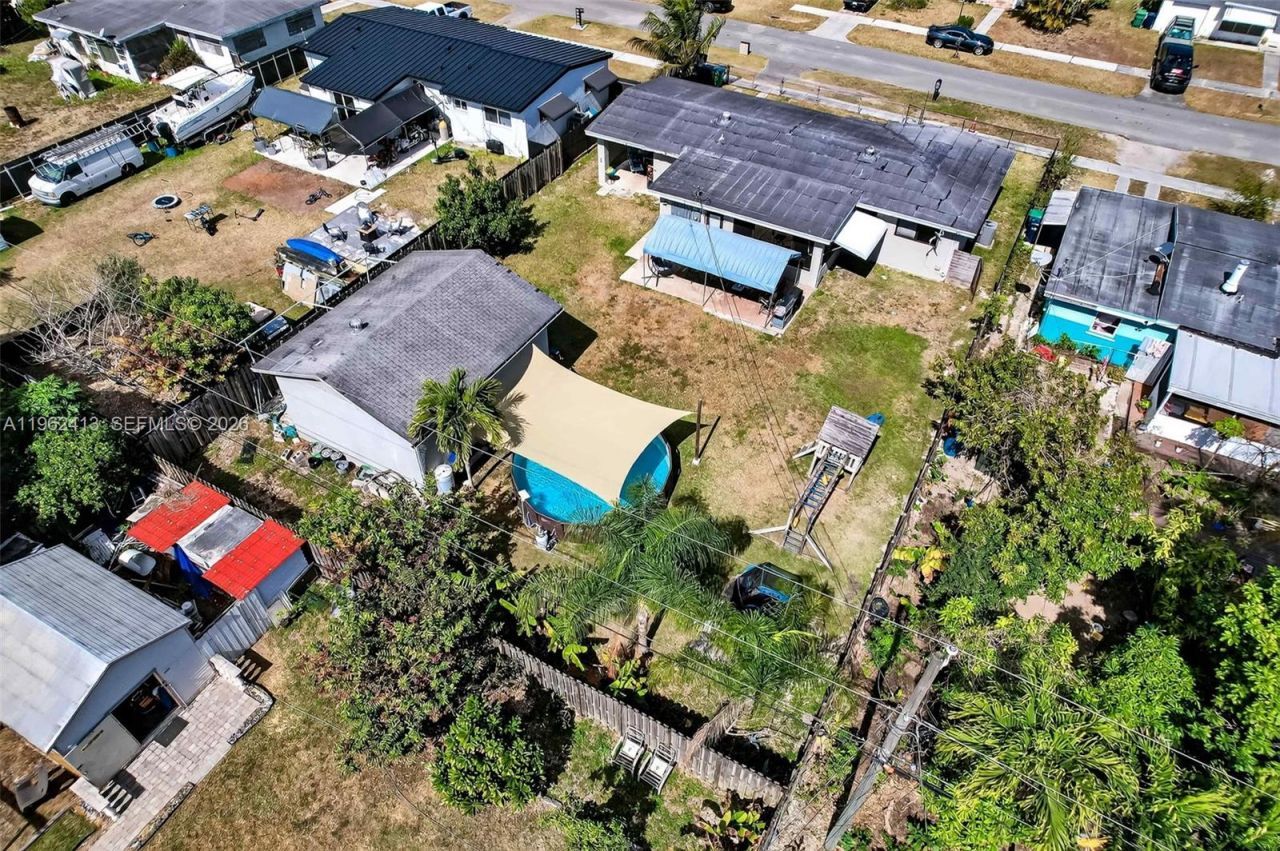 1630 NW 10th St, Homestead, FL 33030 Photo