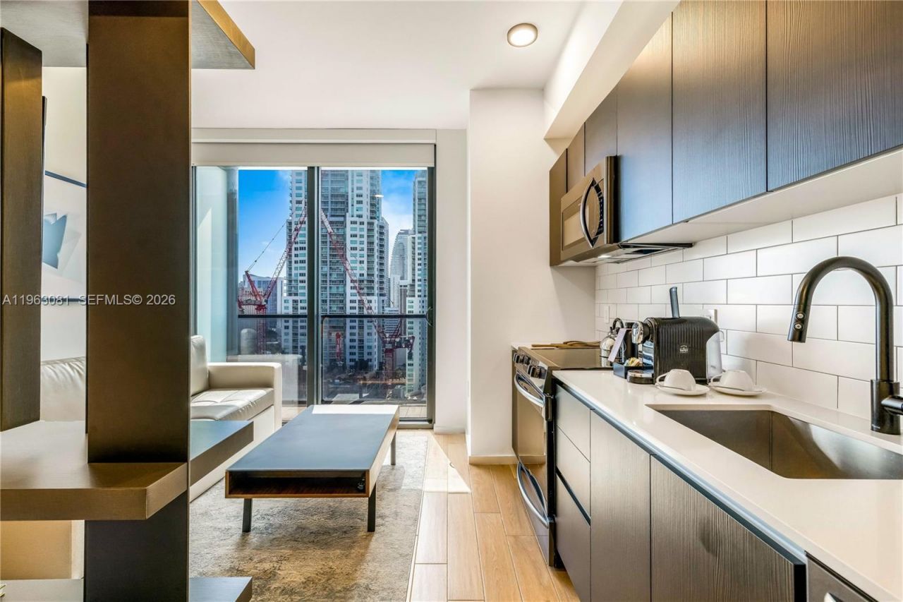 398 NE 5th St, Unit 2116, Miami, FL 33132 Photo